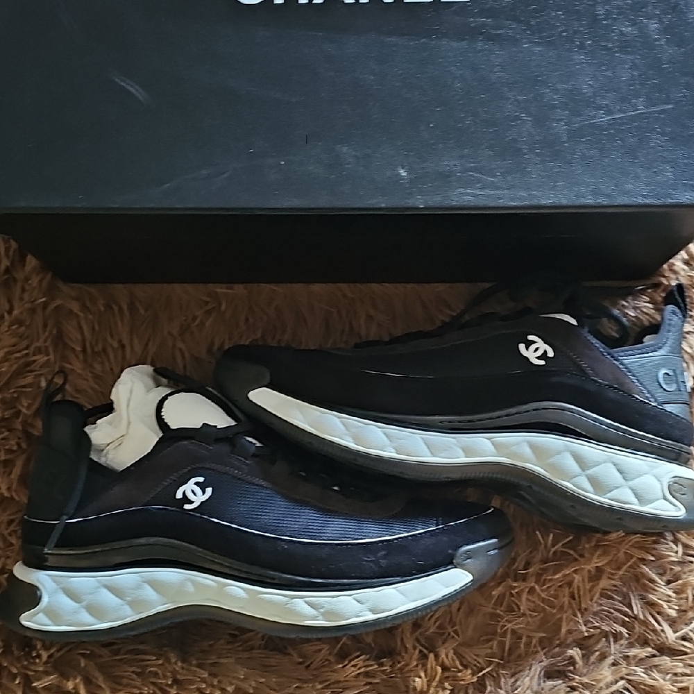 Chanel Black Sneakers with Box - Picture 2 of 6